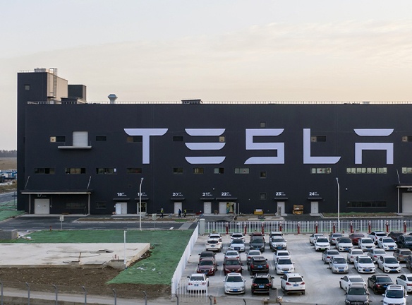 Why Tesla's shares fell after earnings results were published